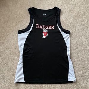 WOMAN’S Wisconsin Badgers Tank  SIZE M